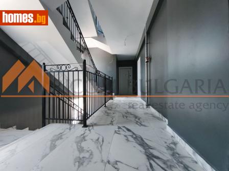Тристаен, 165m² - Апартамент за продажба - 119546316