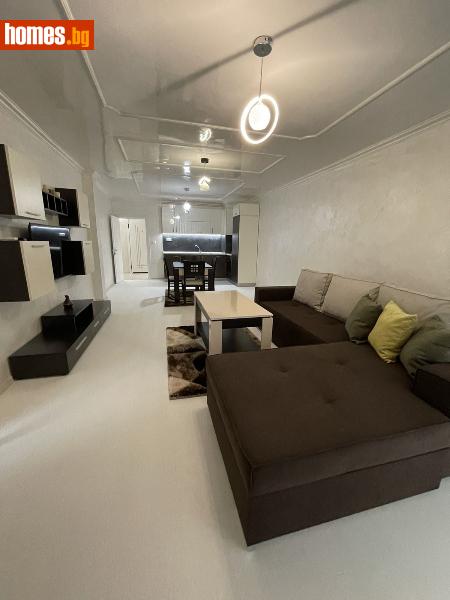 Двустаен, 92m²