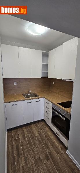 Двустаен, 65m²