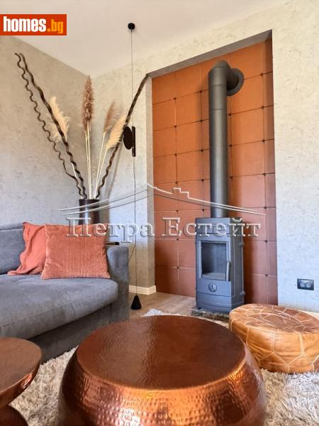 Тристаен, 178m² - Кв. Бриз, Варна - Апартамент за продажба - Петра Естейт - 119609333