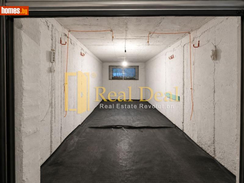 Гараж, 16m² - Жк. Зона Б5, София - Апартамент за продажба - Real Deal ltd - 119728229