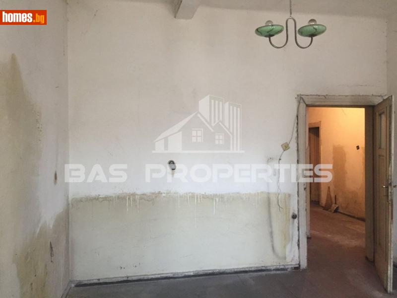 Тристаен, 88m² -  Център, София - Апартамент за продажба - BasProperties - 119740163
