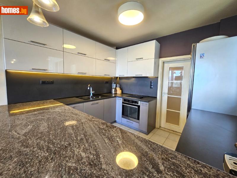 Тристаен, 111m² - Жк. Изгрев, София - Апартамент за продажба - UNIVERSI - 119772797