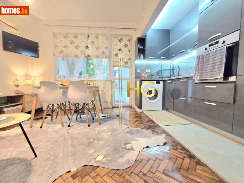 Тристаен, 79m² -  Идеален Център, Варна - Апартамент под наем - Холдинг Груп Недвижими Имоти  - 119805446