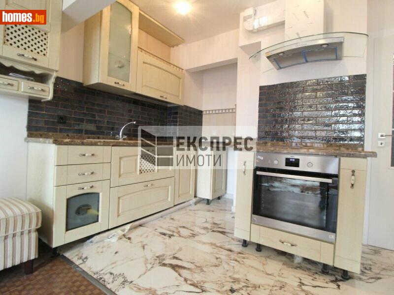 Четиристаен, 110m²