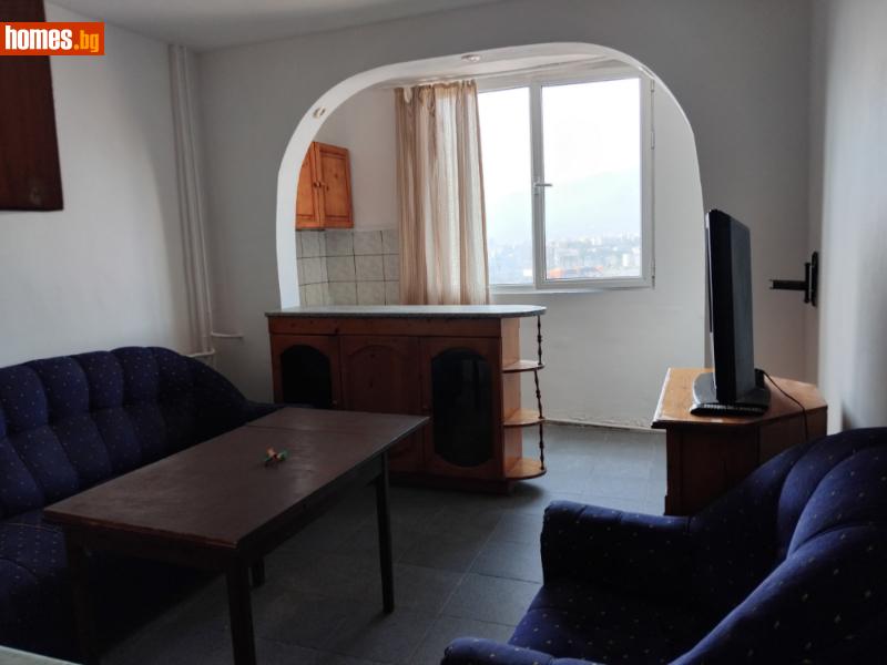 Двустаен, 64m²