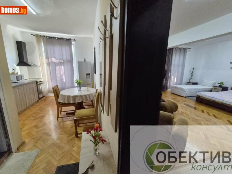 Двустаен, 60m²