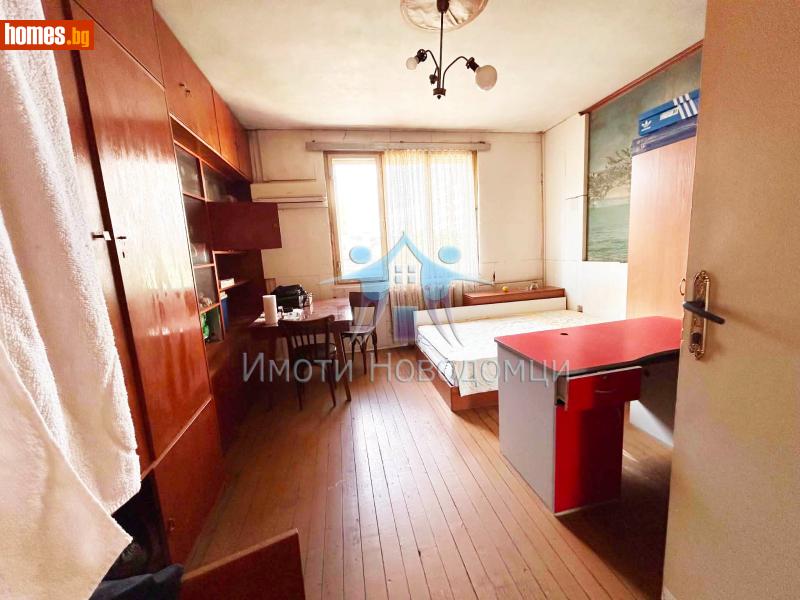 Четиристаен, 100m² - Жк. Херсон, Шумен - Апартамент за продажба - НОВОДОМЦИ - 119902570