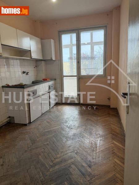Тристаен, 92m² -  Център, Добрич - Апартамент за продажба - Хъб Естейт ЕООД - 119942359