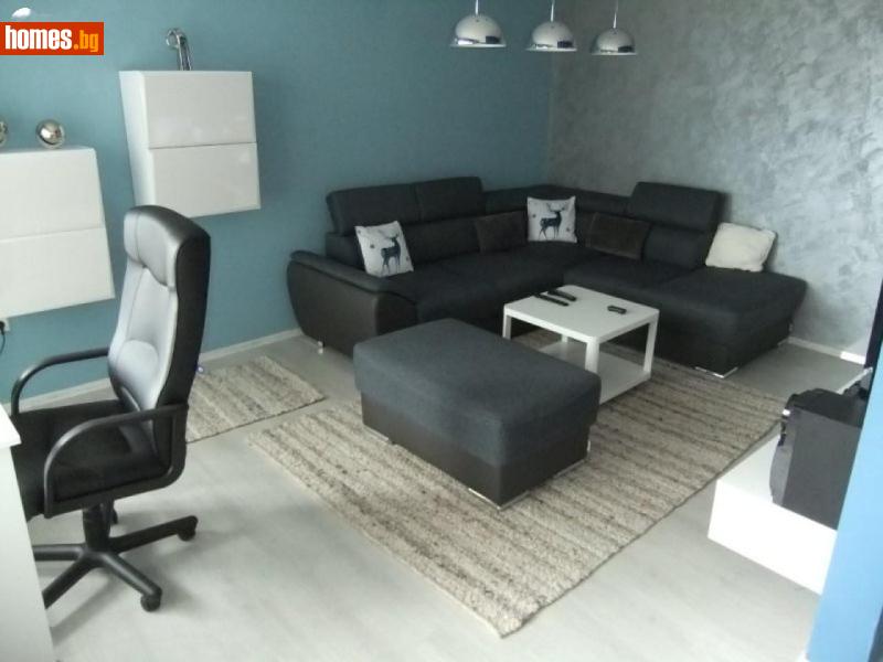 Тристаен, 88m²