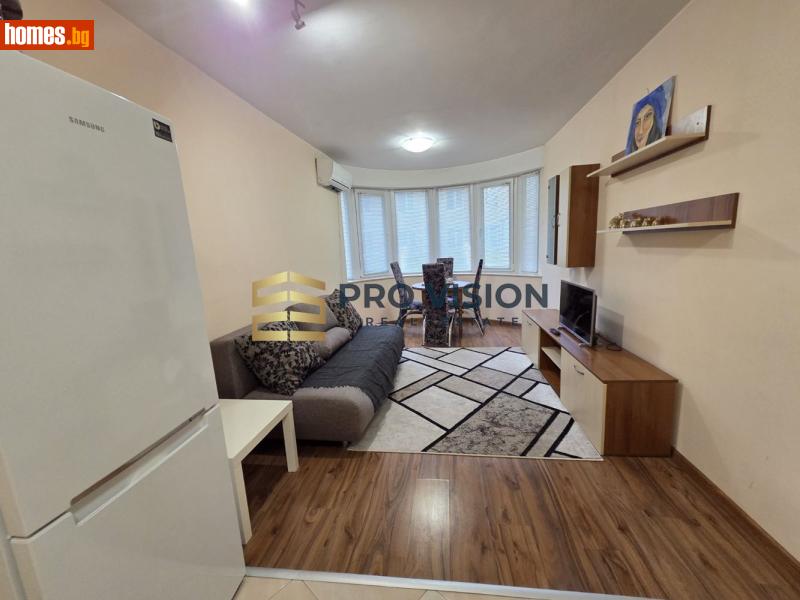 Тристаен, 85m²