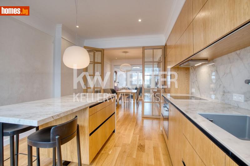 Тристаен, 120m² -  Център, София - Апартамент за продажба - Фърст Естейтс  - 120113602