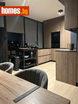 Тристаен, 213m² - Апартамент за продажба - 120144942