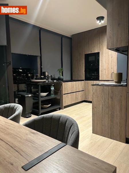 Тристаен, 213m² - Кв. Витоша, София - Апартамент за продажба - Азмар имоти - 120144942