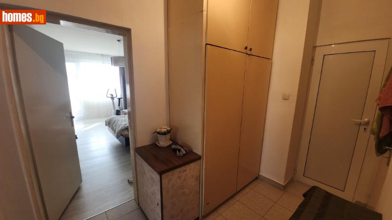 Двустаен, 68m² - снимка 7