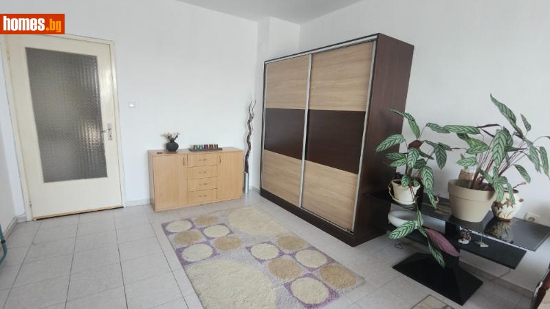 Двустаен, 68m² - снимка 3