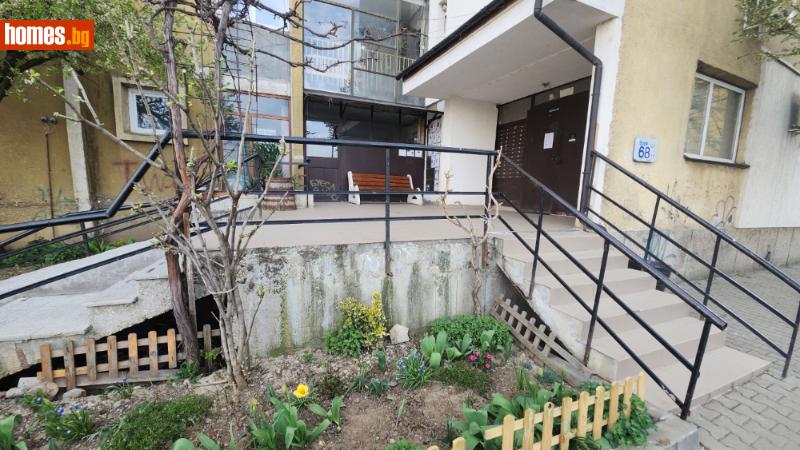 Двустаен, 68m² - снимка 9
