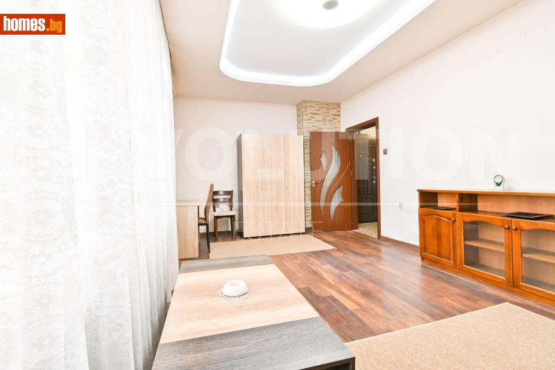 Тристаен, 74m² - снимка 6