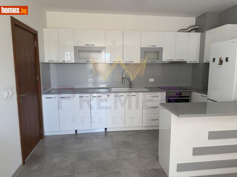 Двустаен, 68m² - снимка 2