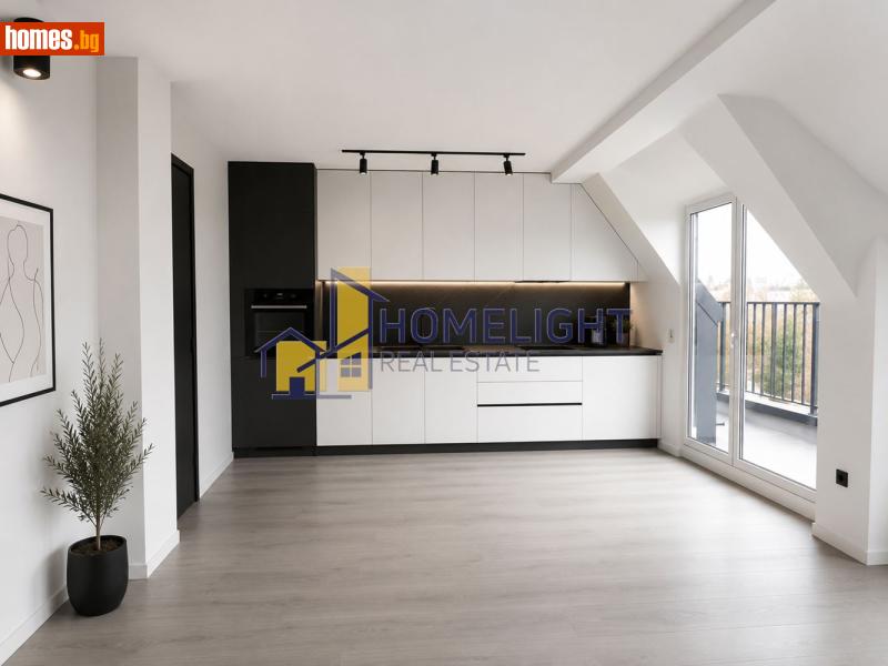 Тристаен, 124m² - снимка 3