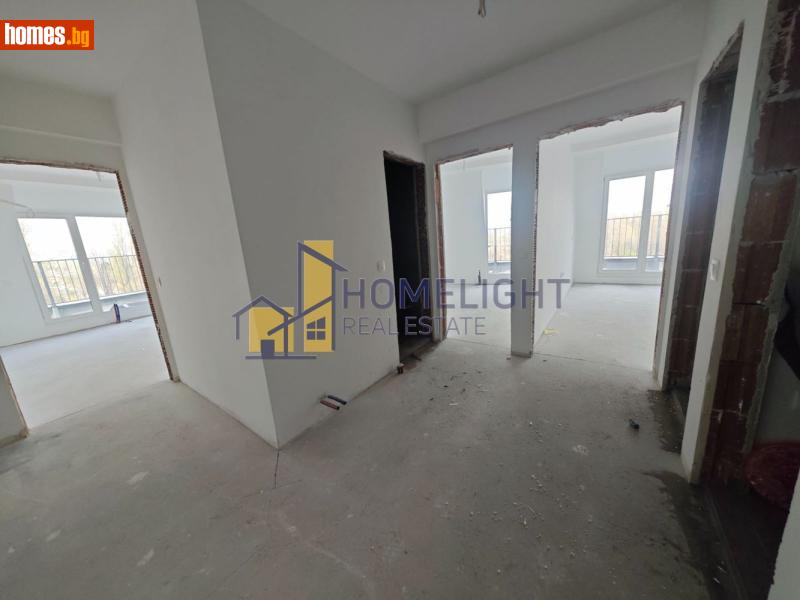 Тристаен, 124m² - снимка 6
