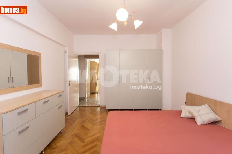 Тристаен, 104m² - снимка 1