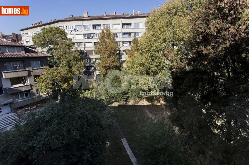 Тристаен, 104m² - снимка 8