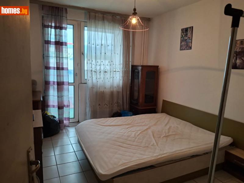 Тристаен, 95m² - снимка 9