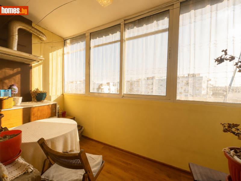 Тристаен, 85m² -  Болница, Шумен - Апартамент за продажба - Шуменъ  - 120165760