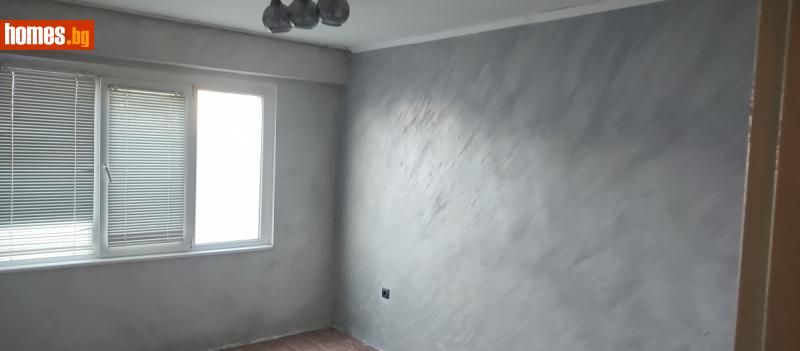 Двустаен, 74m² -  Център, Добрич - Апартамент за продажба - Папалел - 120179813