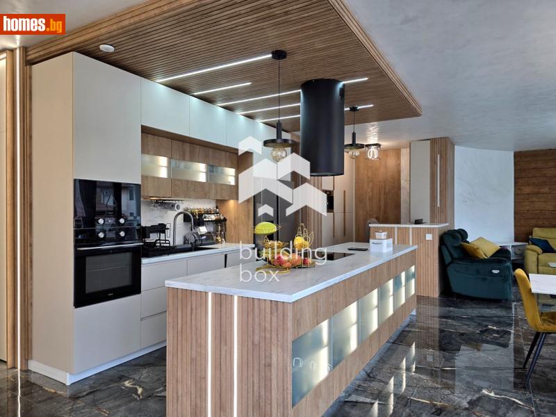 Тристаен, 179m² - снимка 3