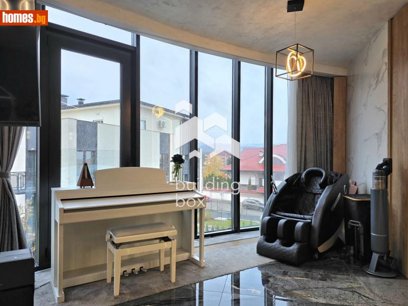 Тристаен, 179m² - снимка 7
