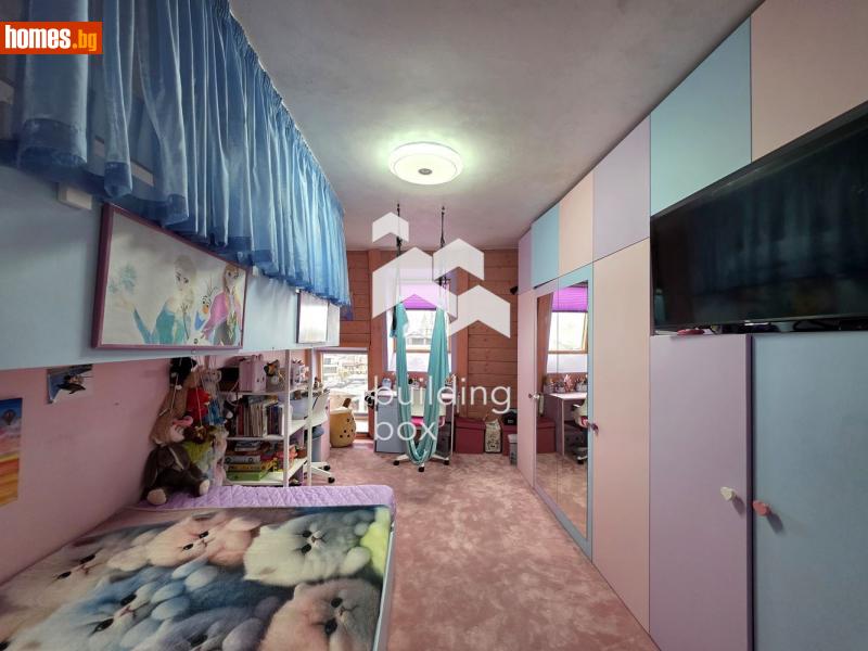 Тристаен, 179m² - снимка 10