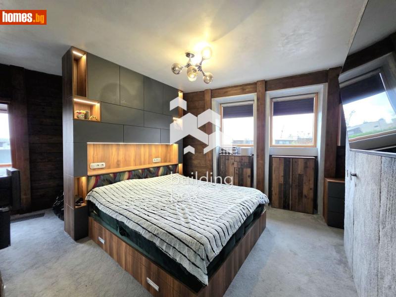 Четиристаен, 179m² - снимка 9