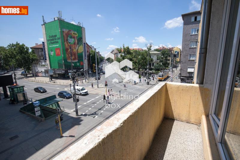 Тристаен, 92m² - снимка 9