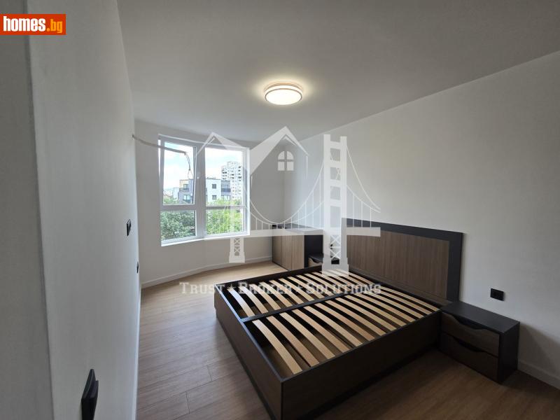 Тристаен, 98m² - снимка 7