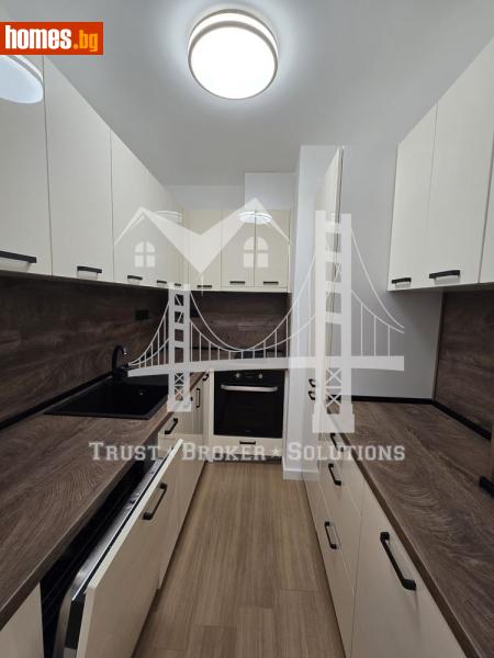 Тристаен, 98m² - снимка 9