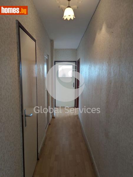 Тристаен, 85m² - снимка 9
