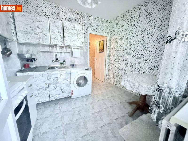 Тристаен, 83m² - снимка 3
