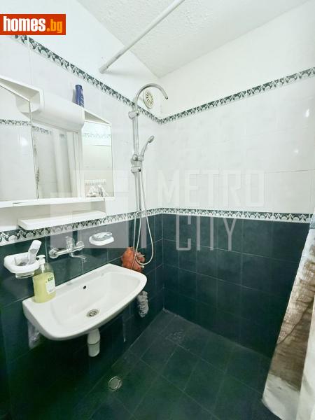 Тристаен, 83m² - снимка 10