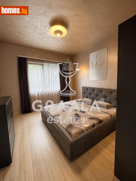Тристаен, 141m² - снимка 5