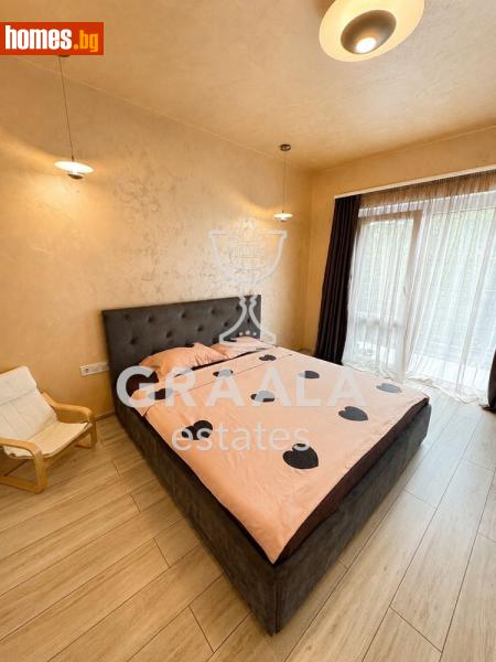 Тристаен, 141m² - снимка 6