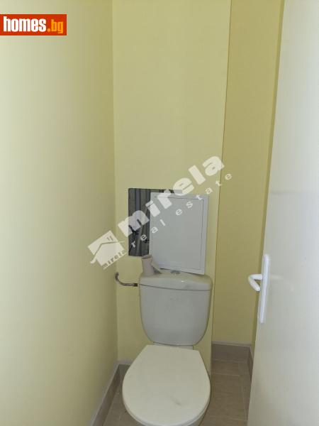Тристаен, 88m² - снимка 8