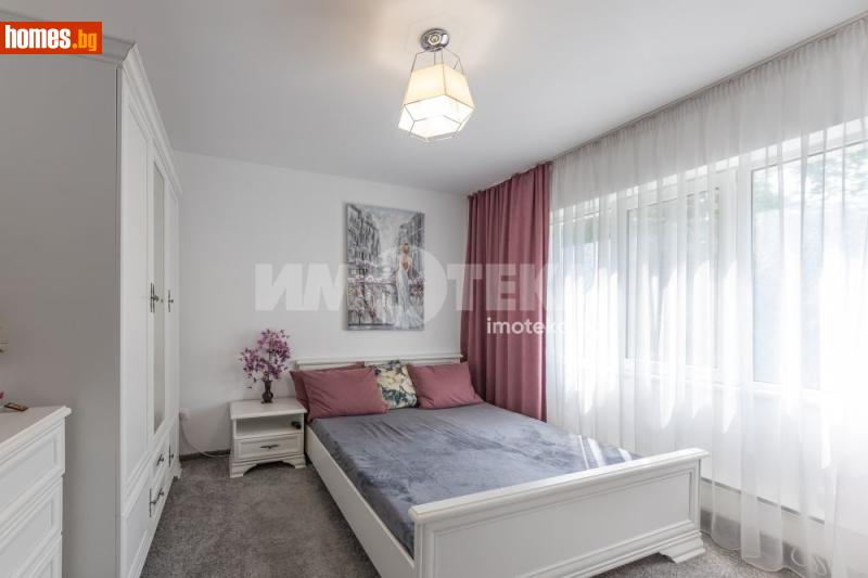 Тристаен, 65m² - снимка 3