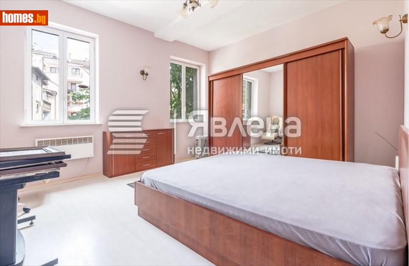 Тристаен, 117m² - снимка 3
