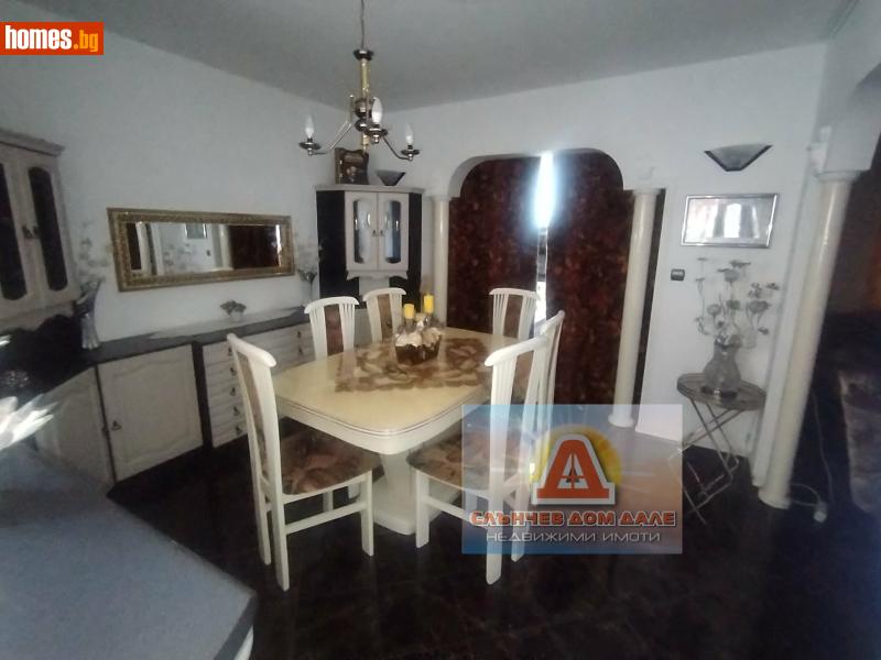 Четиристаен, 110m² -  Широк център, Шумен - Апартамент за продажба - Слънчев дом Дале ЕООД - 120194116
