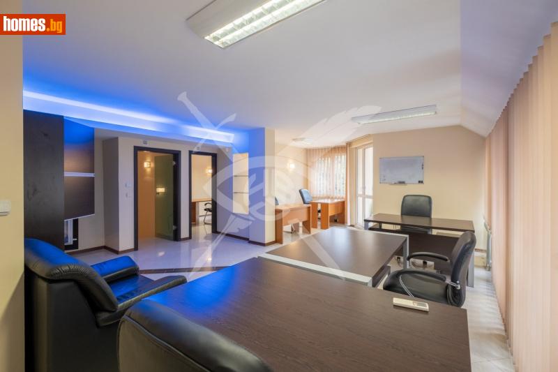 Тристаен, 102m² - снимка 6