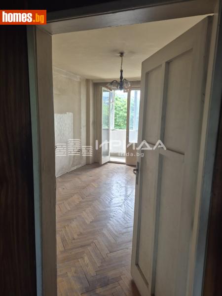 Тристаен, 110m² - снимка 3
