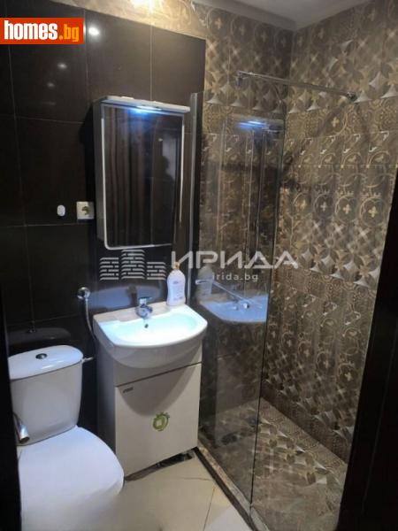 Тристаен, 74m² - снимка 9