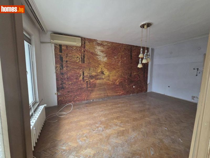 Тристаен, 95m² - Пловдив, Пловдив - Апартамент за продажба - New Vision Services - 120205807